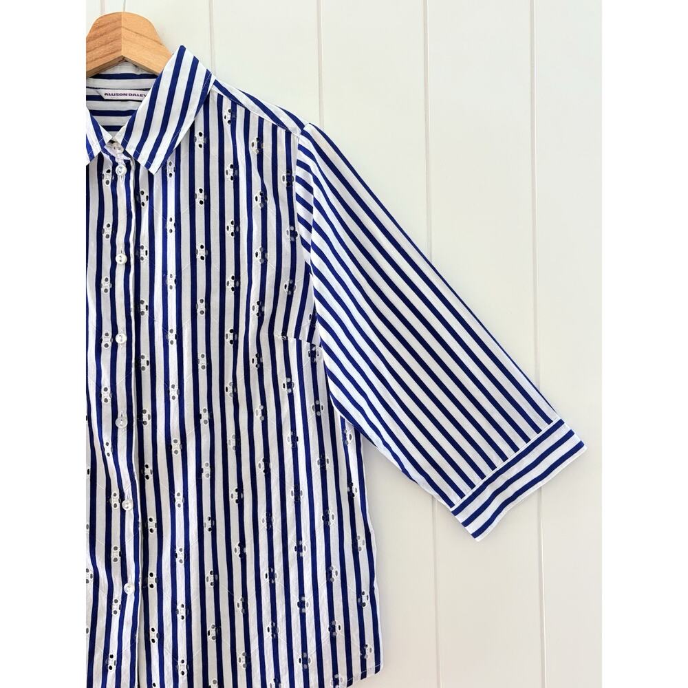 Allison Daley Striped Floral Eyelet Cotton Button Front Shirt Blue White Career - Picture 7 of 9